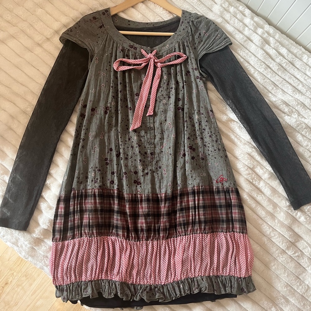 Cop.Copine Gray and Pink Dress